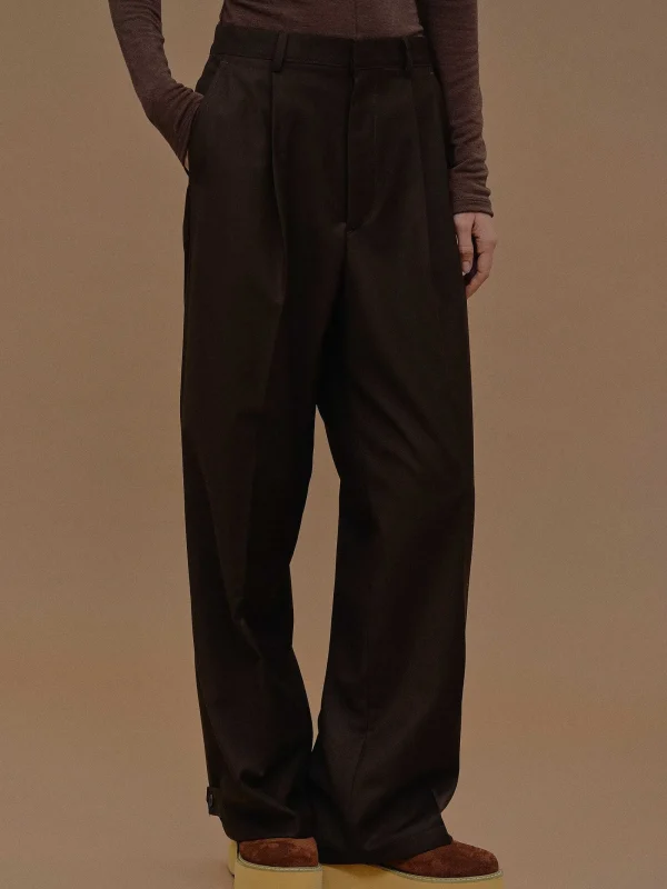 Source Unknown Clothing-Triangle Pocket Relaxed Trousers, Fondant